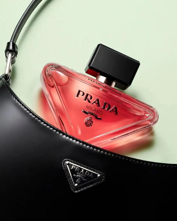Prada Paradoxe Intense