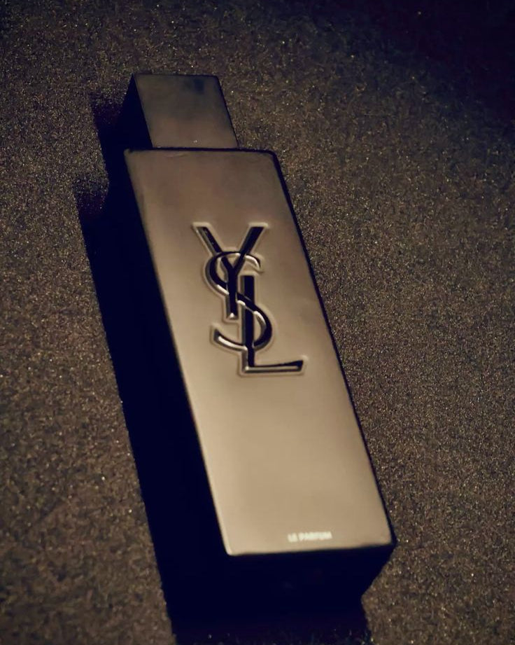 Yves Saint Laurent Myslf